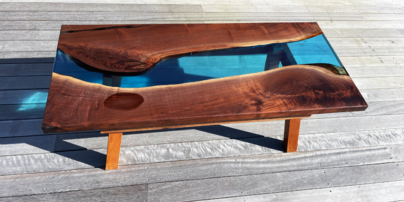 Epoxy River Coffee Table – Nantucket Whales